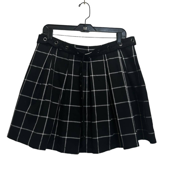 Hot Topic Dresses & Skirts - Hot Topic Checkered Circle Pleated Skirt XL Belted Dark Academia Gothic School